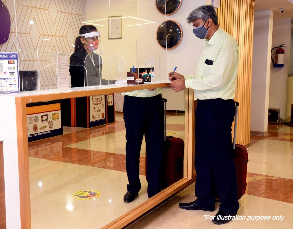 Kaveri Hotel Bed & Breakfast Mysore Luaran gambar